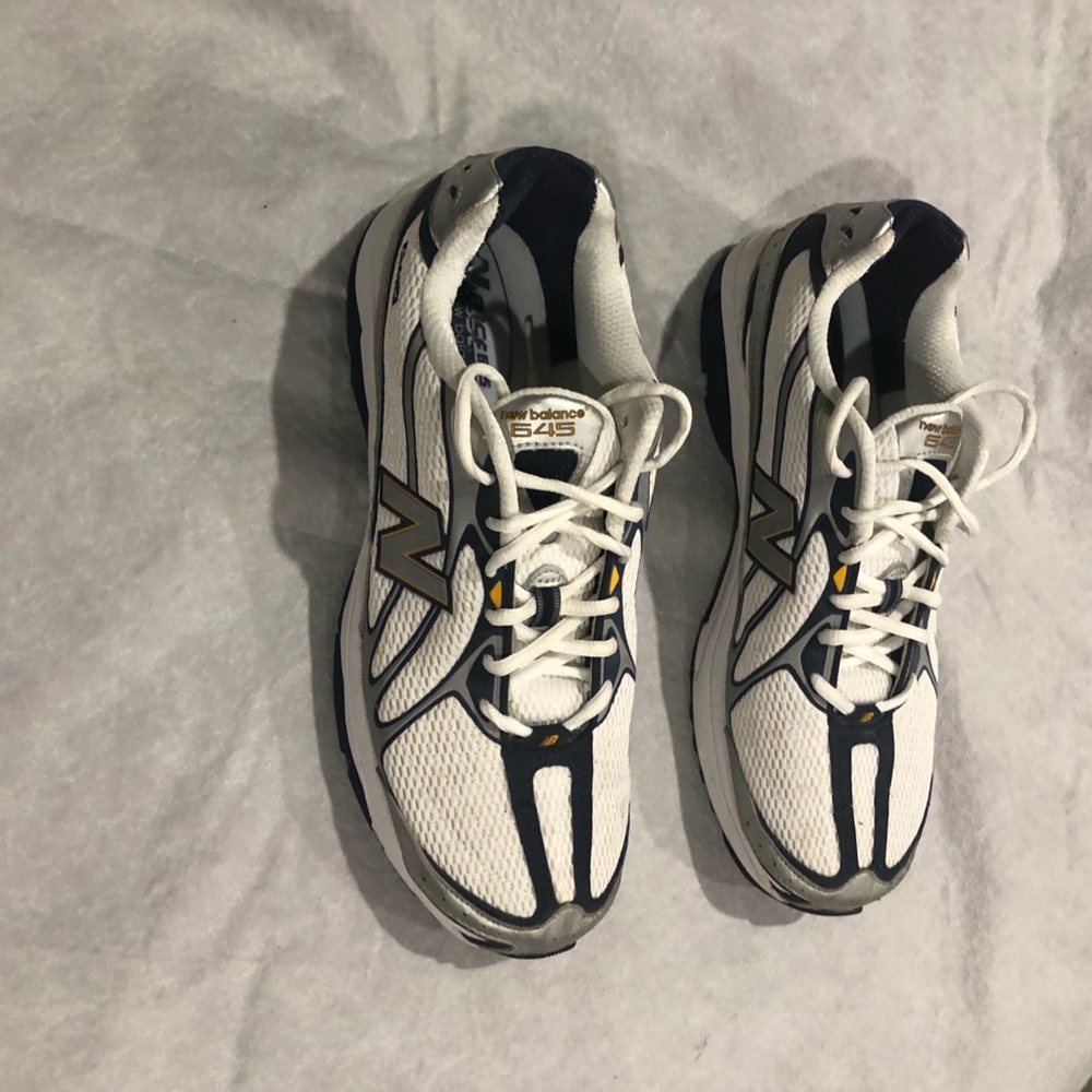 Men’s New Balance 645 Sneakers